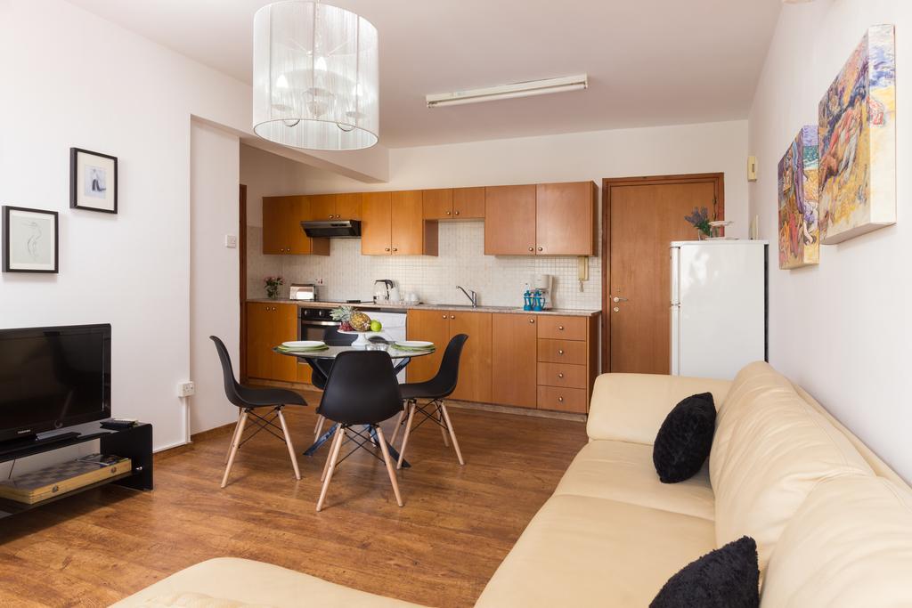 Mama Seaside Apartment Λάρνακα Εξωτερικό φωτογραφία