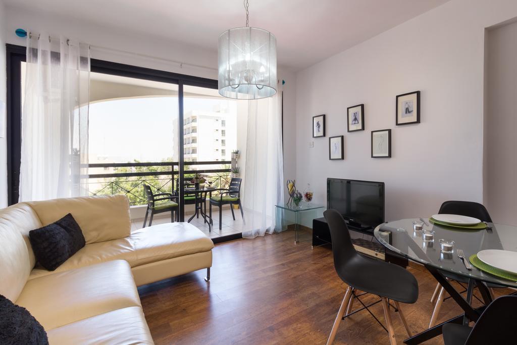 Mama Seaside Apartment Λάρνακα Εξωτερικό φωτογραφία